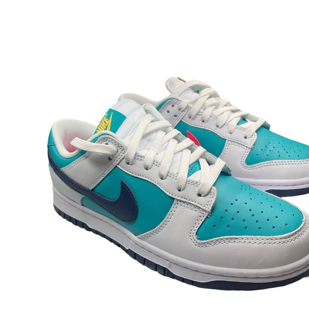 Nike White and Teal Sneakers - Picture 5 of 11